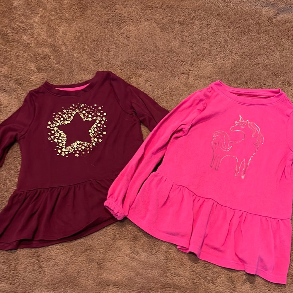 Set of 2 Cat & Jack lightweight sweaters in 3T- Stars and Unicorns!